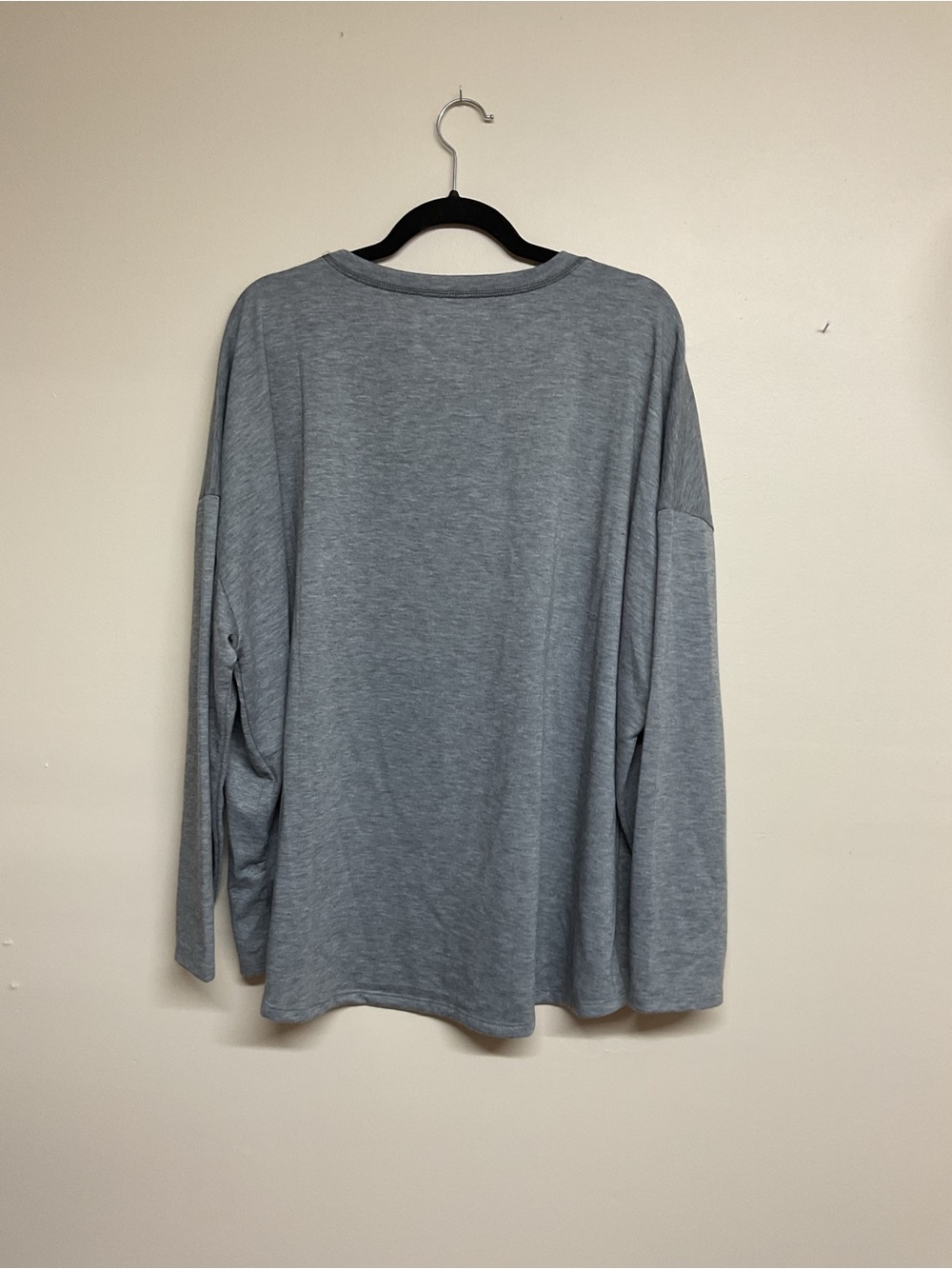24/7 Women's Long Sleeve Crewneck Tee in Heather Gray - Picture 3 of 3